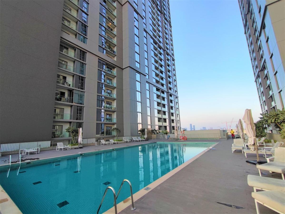Beautiful 2 Bedroom Next To Business Bay - Sobha Creek Vista Dubai Exterior foto